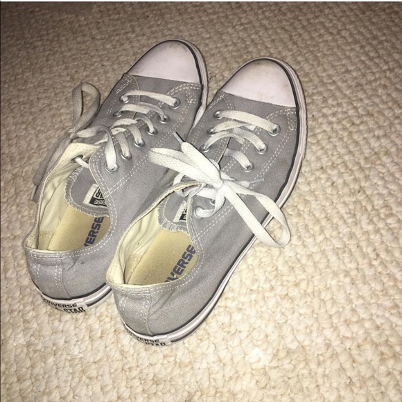 grey converse still clean - Picture 1 of 1